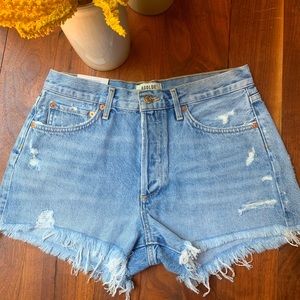 Agolde Parker short vintage cut off short. Size 28